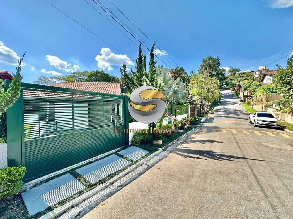 Casa de Condomínio à venda com 4 quartos, 345m² - Foto 2