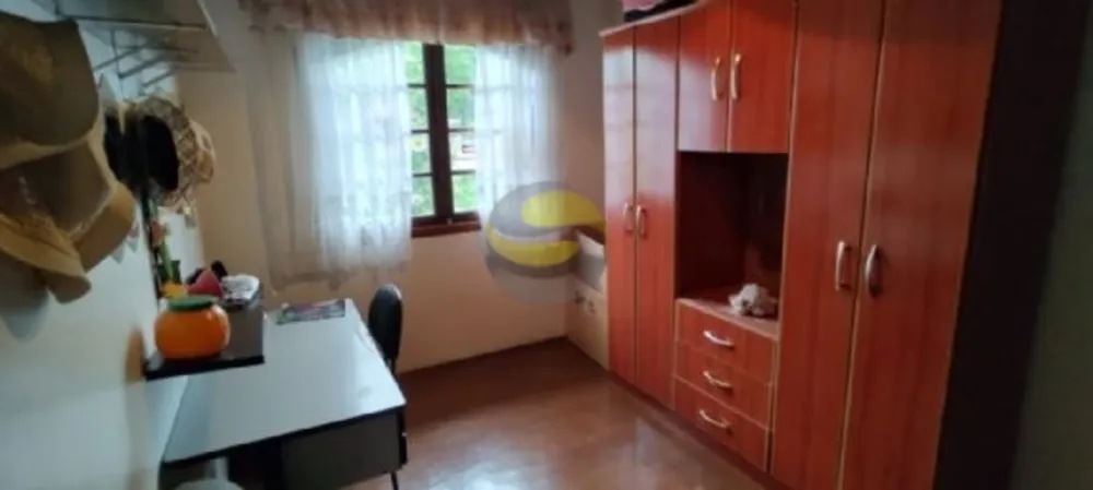 Casa, 4 quartos, 250 m² - Foto 9