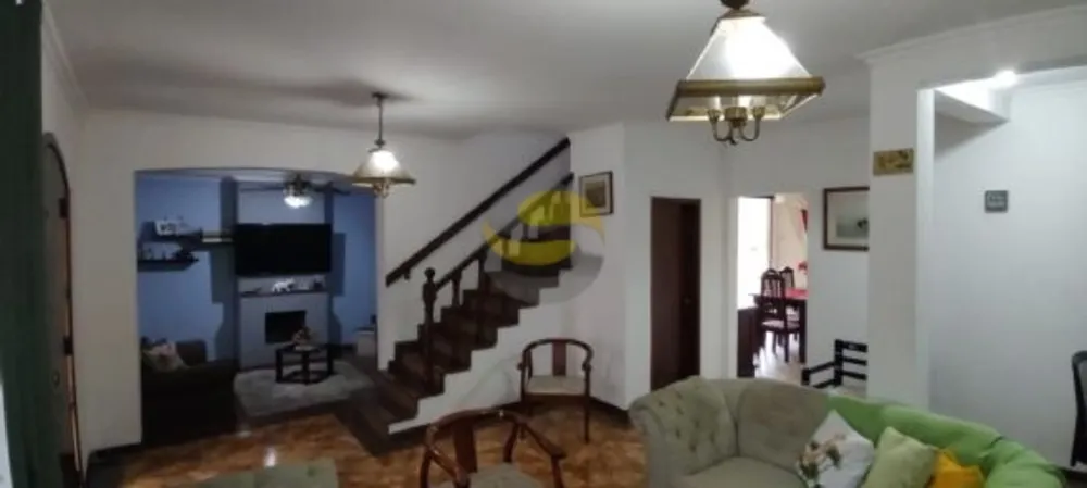 Casa, 4 quartos, 250 m² - Foto 11