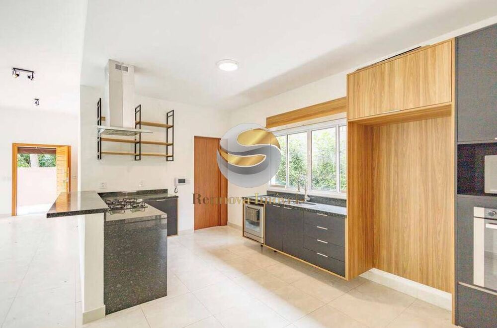 Casa de Condomínio à venda com 3 quartos, 500m² - Foto 1