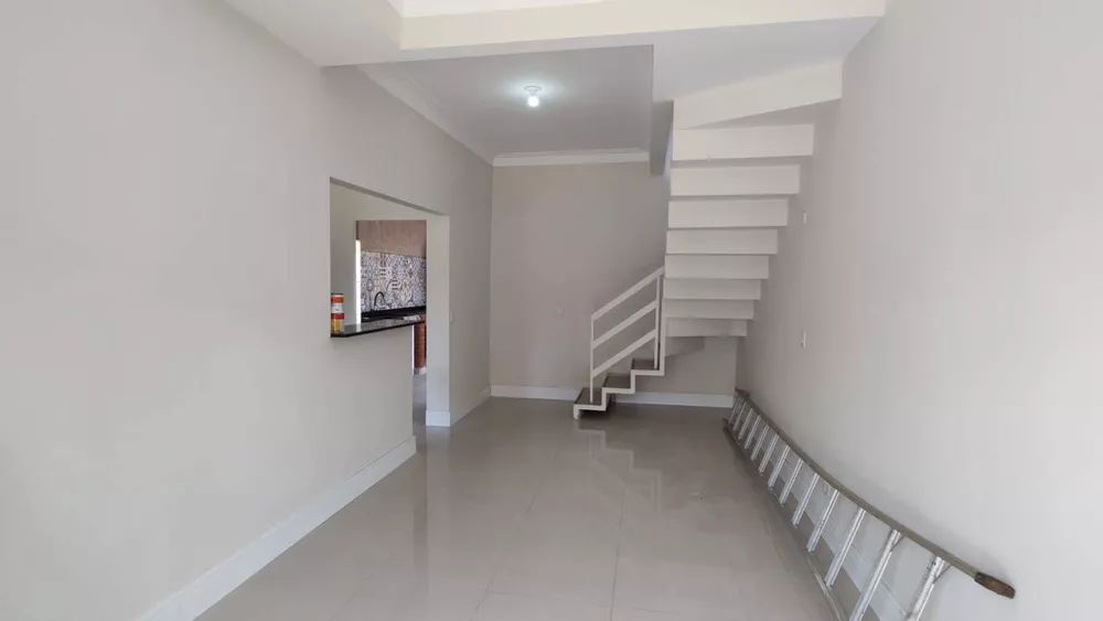 Casa de Condomínio à venda com 2 quartos, 69m² - Foto 2