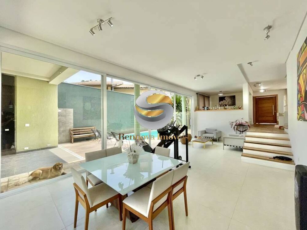 Casa de Condomínio à venda com 4 quartos, 386m² - Foto 3