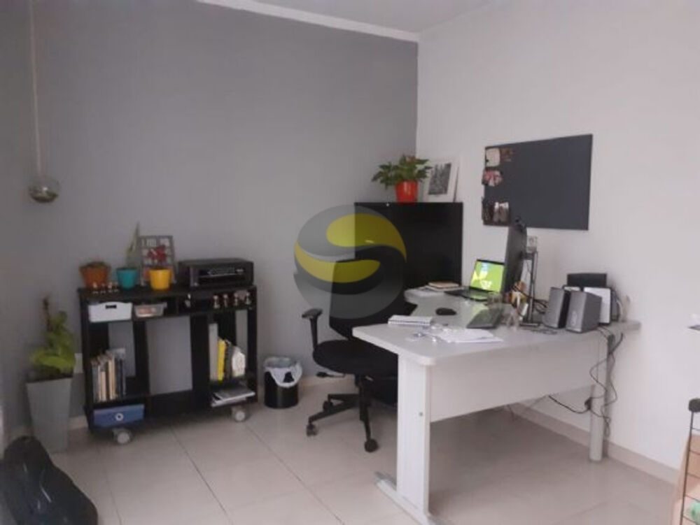 Casa de Condomínio à venda com 3 quartos, 450m² - Foto 4