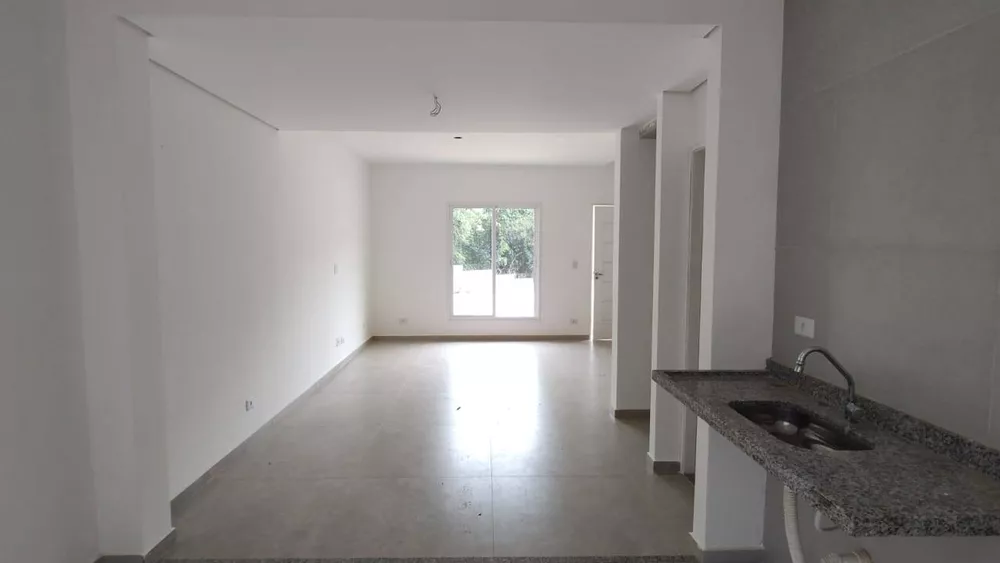 Casa de Condomínio à venda com 2 quartos, 75m² - Foto 3