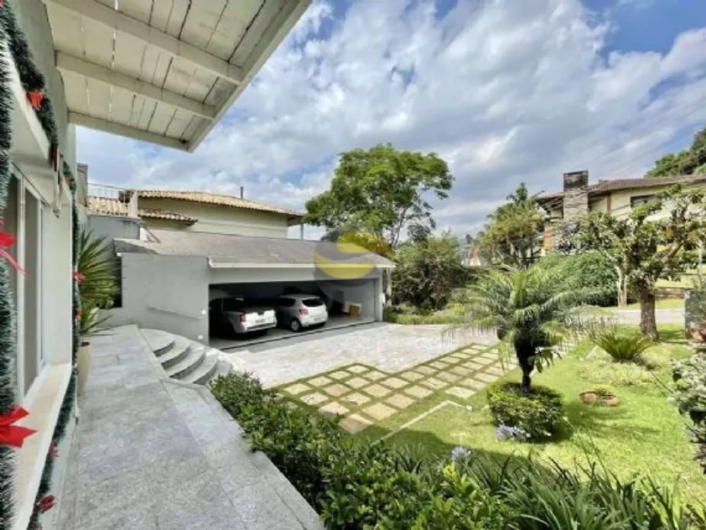 Casa de Condomínio à venda com 4 quartos, 632m² - Foto 4