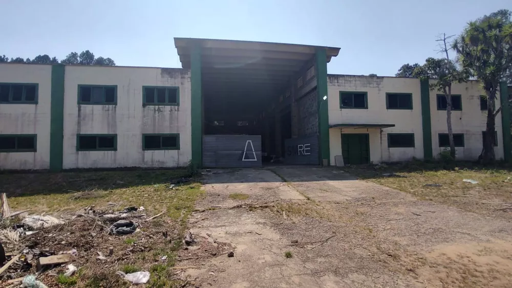 Depósito-Galpão-Armazém para alugar, 1500m² - Foto 1