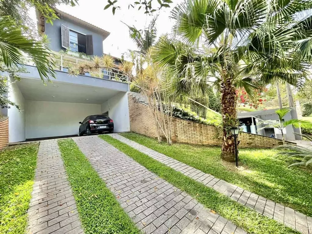 Casa de Condomínio à venda com 4 quartos, 380m² - Foto 3