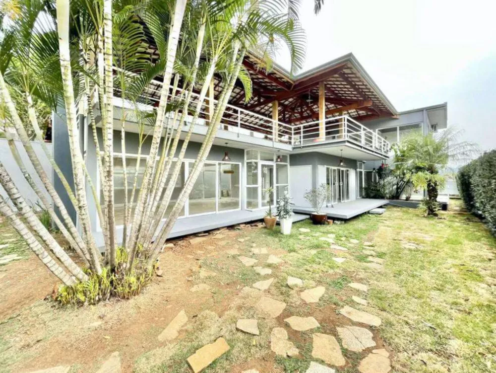 Casa de Condomínio à venda com 4 quartos, 400m² - Foto 1