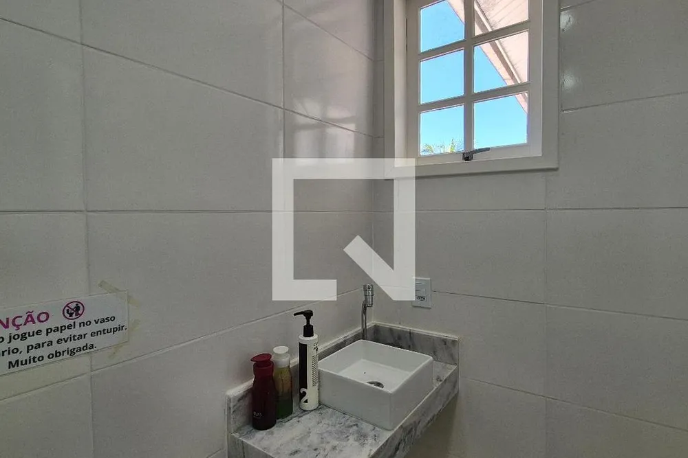 Casa, 3 quartos, 240 m² - Foto 16