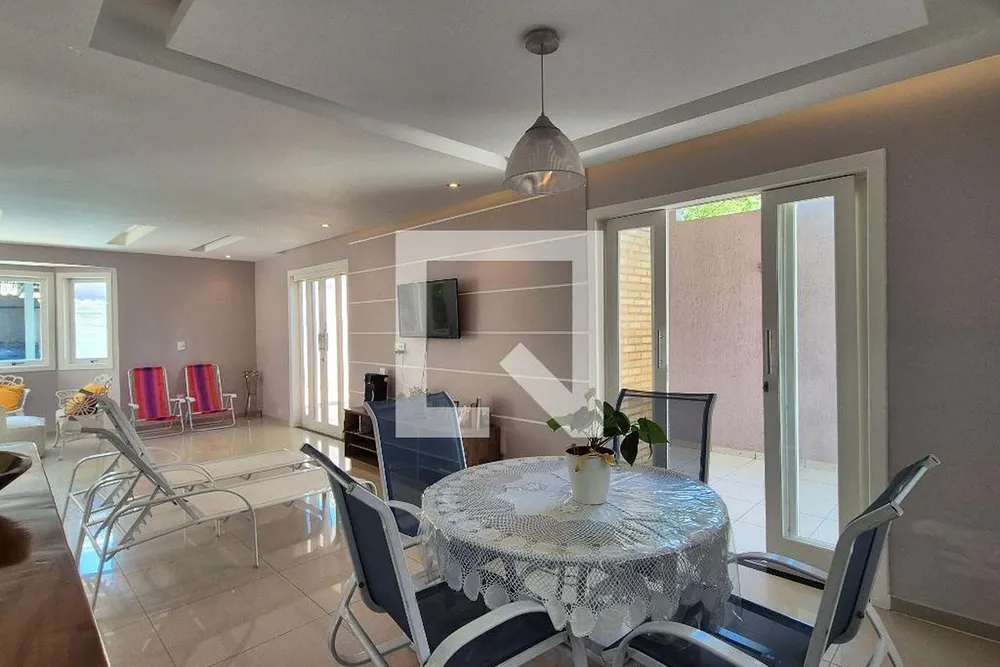 Casa, 3 quartos, 240 m² - Foto 8