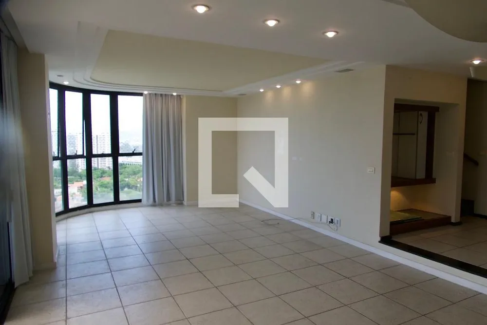 Apartamento, 3 quartos, 198 m² - Foto 1