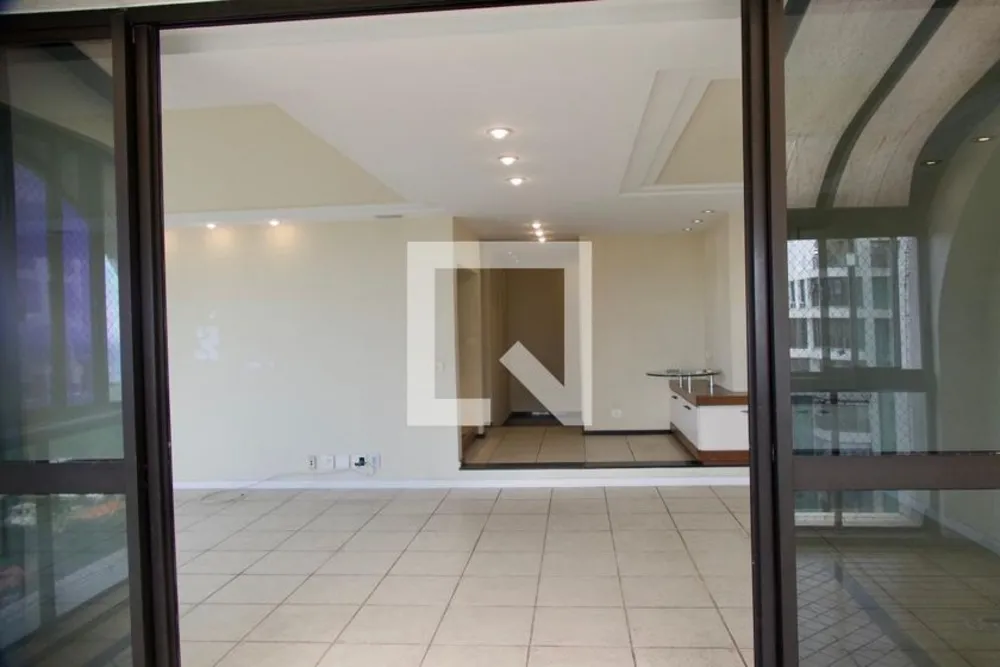 Apartamento, 3 quartos, 198 m² - Foto 3