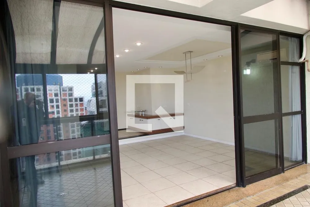 Apartamento, 3 quartos, 198 m² - Foto 11