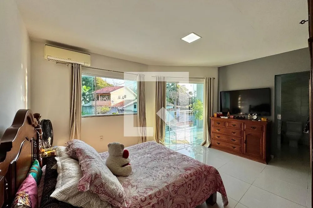 Casa, 4 quartos, 220 m² - Foto 40