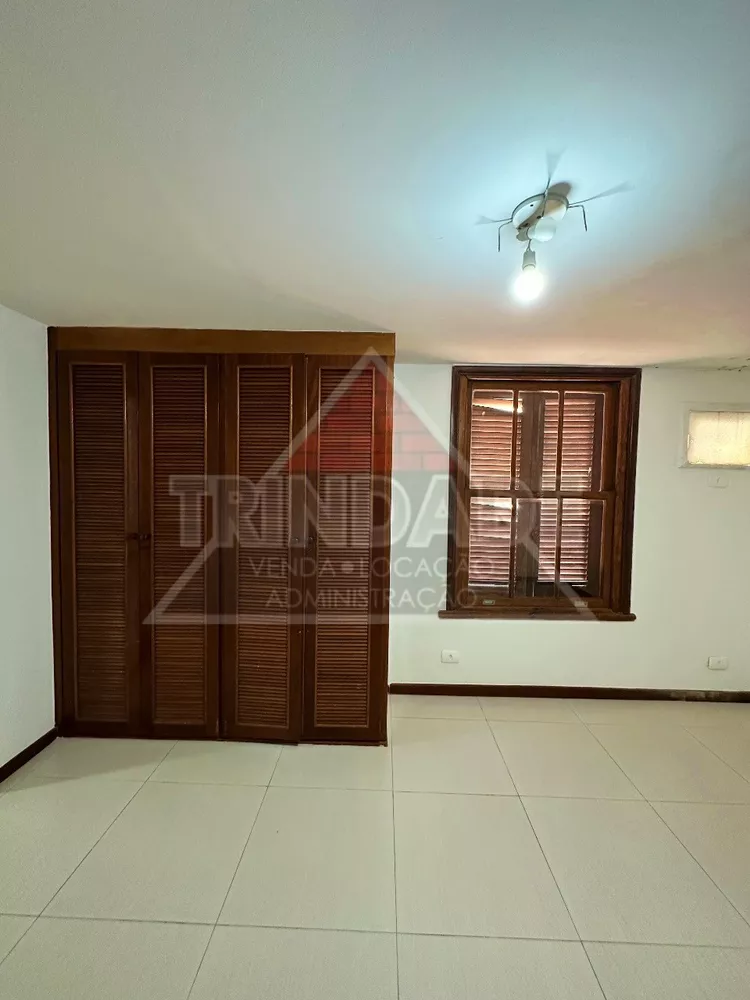 Casa, 4 quartos, 220 m² - Foto 9