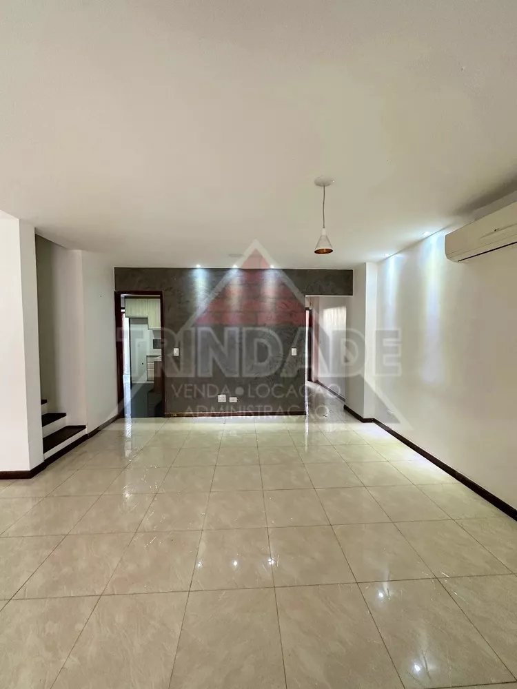 Casa, 4 quartos, 220 m² - Foto 2