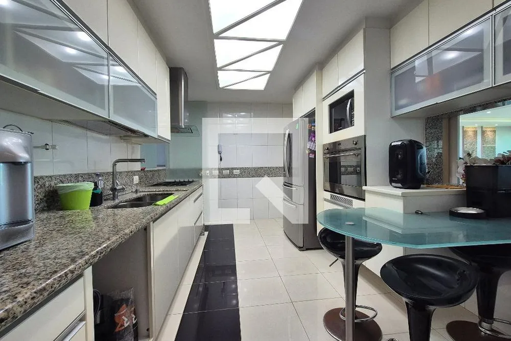 Apartamento, 3 quartos, 200 m² - Foto 47