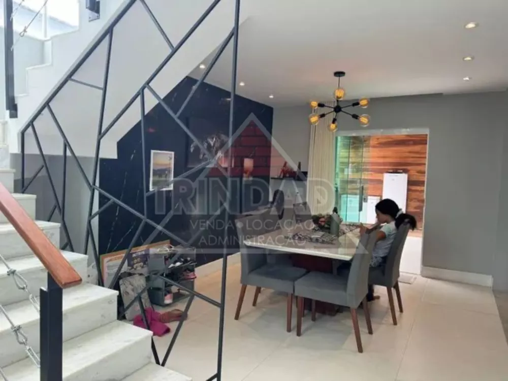 Casa, 3 quartos, 220 m² - Foto 3
