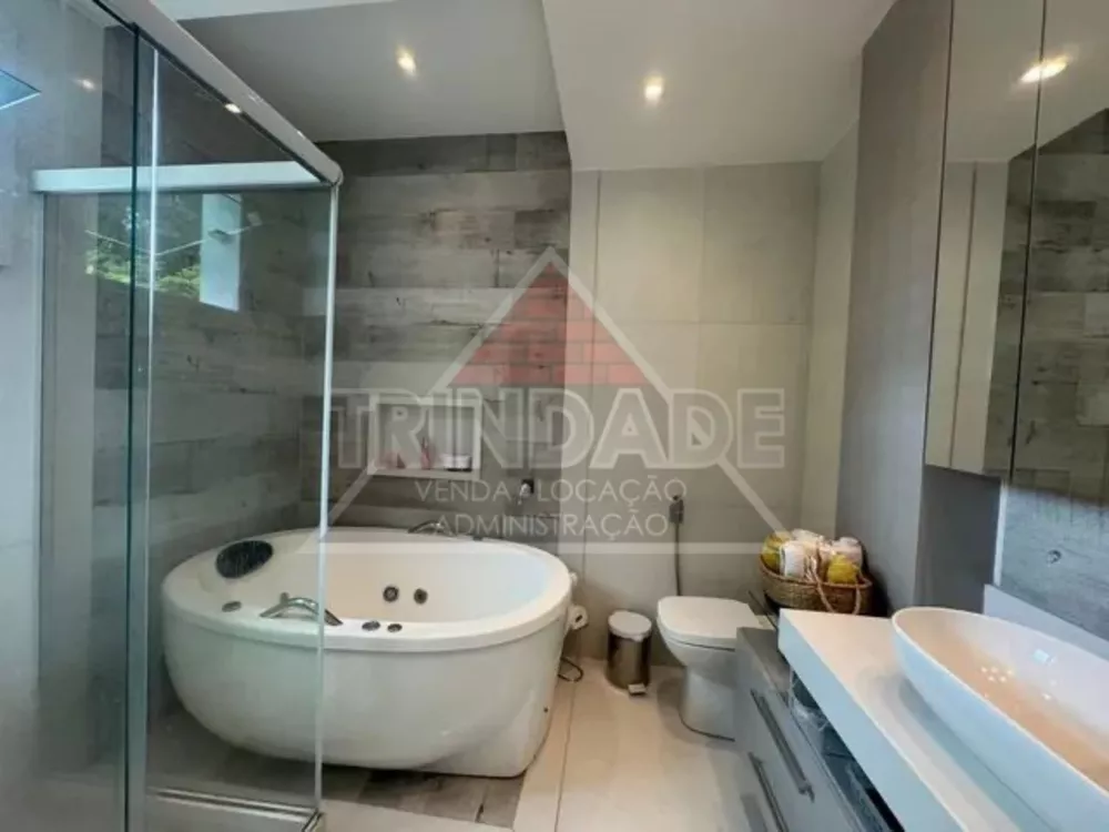 Casa, 3 quartos, 220 m² - Foto 10