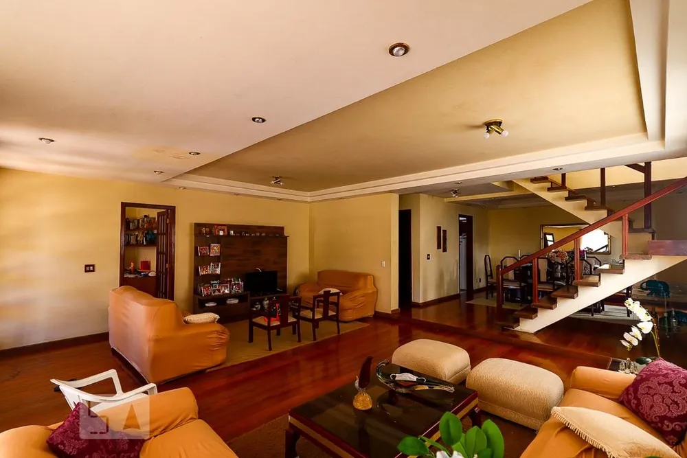 Casa, 6 quartos, 650 m² - Foto 2