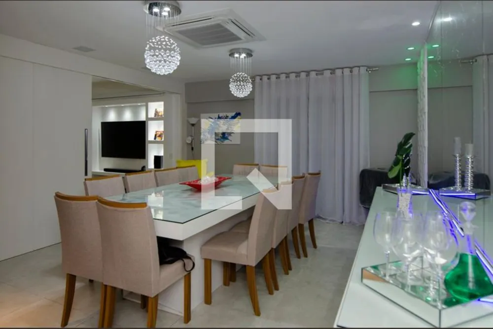 Cobertura, 3 quartos, 230 m² - Foto 2