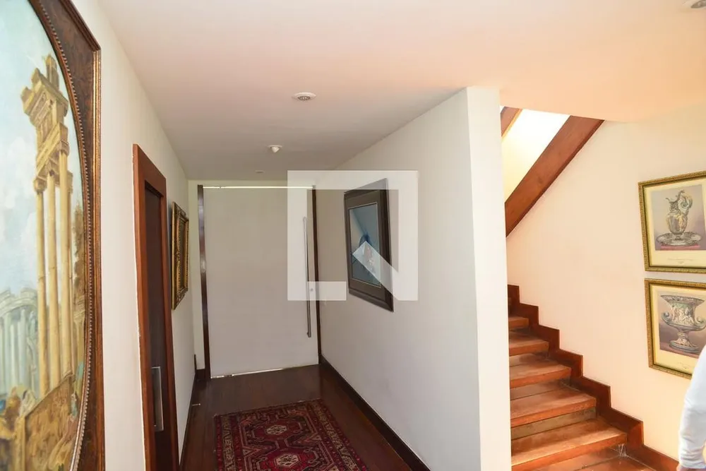Casa, 4 quartos, 750 m² - Foto 1