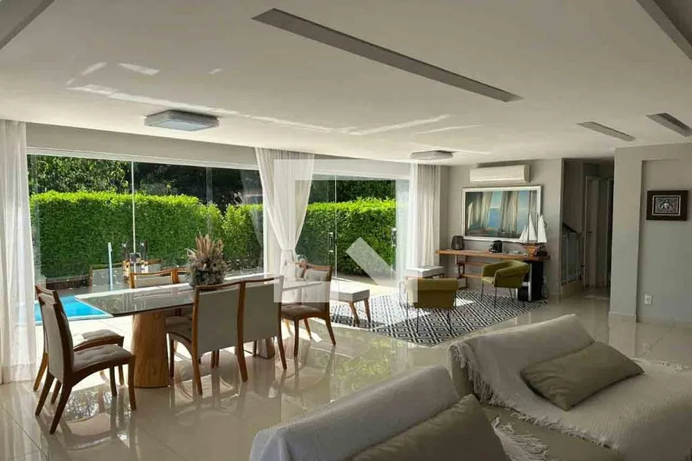 Casa, 4 quartos, 290 m² - Foto 1