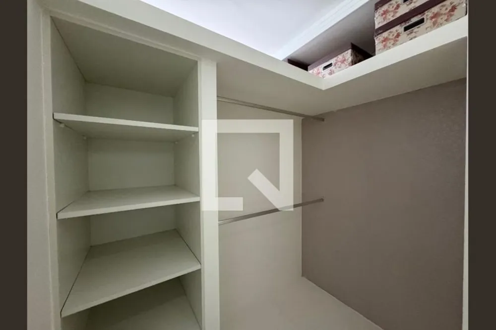 Casa, 6 quartos, 300 m² - Foto 30