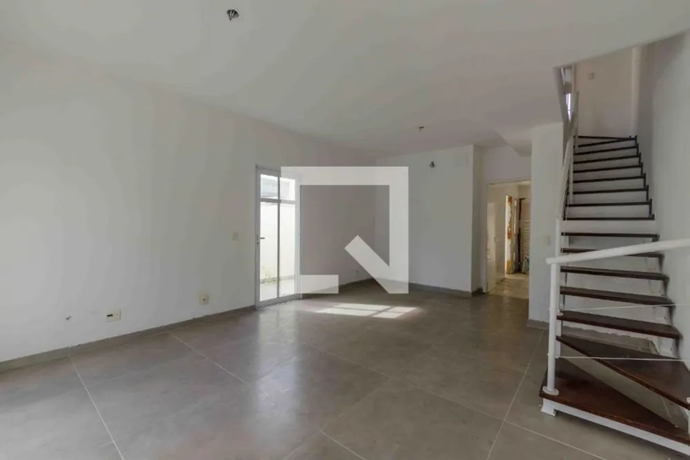 Casa, 4 quartos, 158 m² - Foto 1