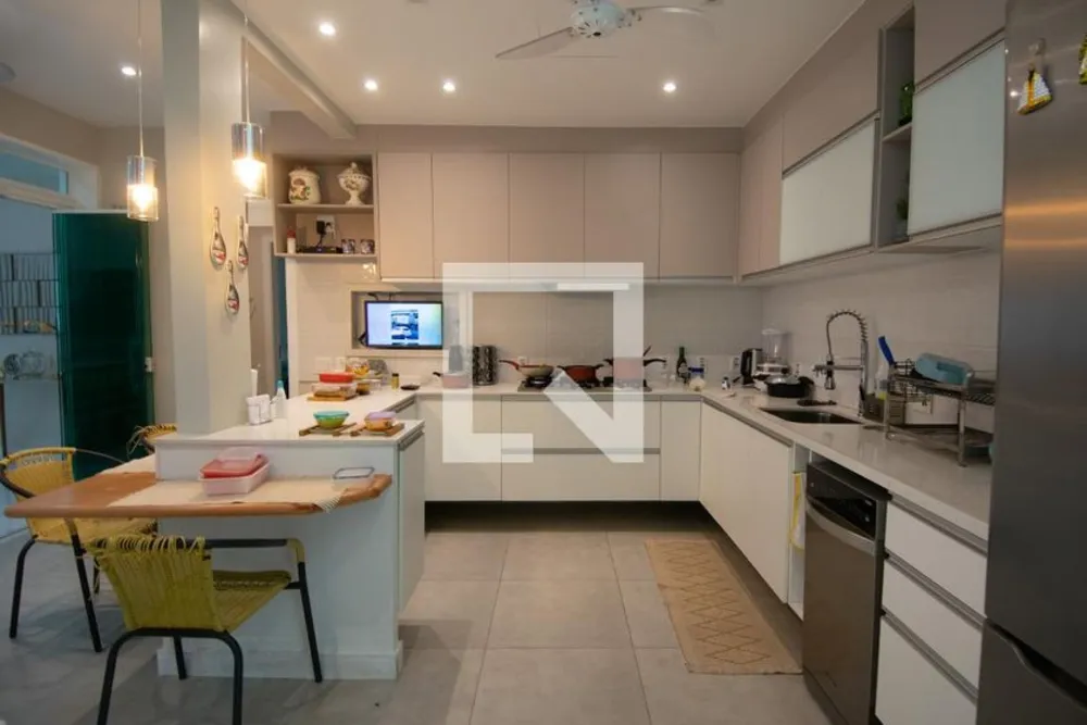 Apartamento, 3 quartos, 275 m² - Foto 32