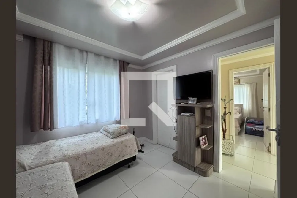 Casa, 4 quartos, 280 m² - Foto 61