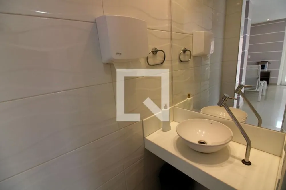 Casa, 3 quartos, 240 m² - Foto 40