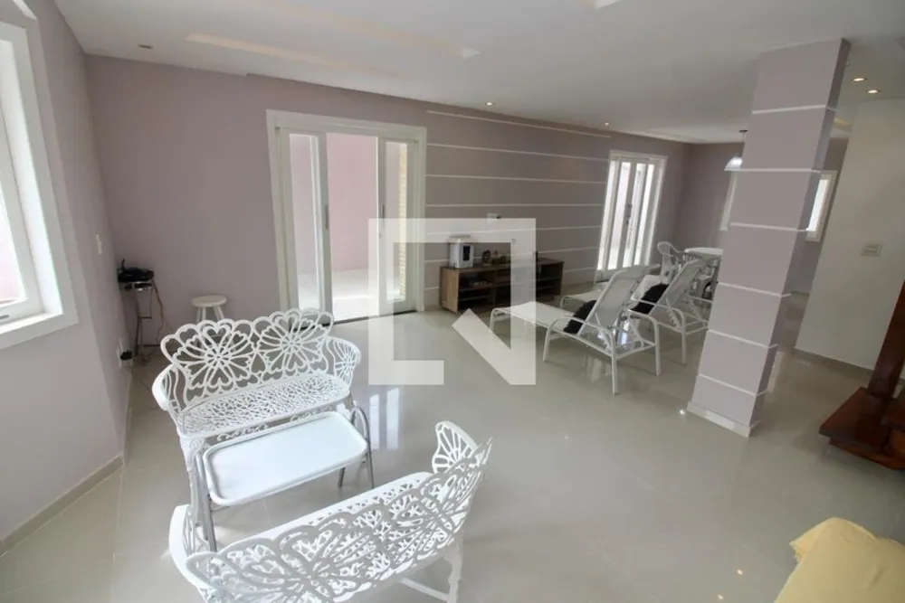 Casa, 3 quartos, 240 m² - Foto 3