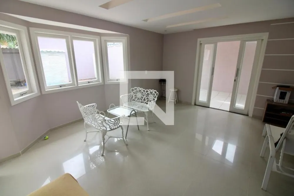 Casa, 3 quartos, 240 m² - Foto 4