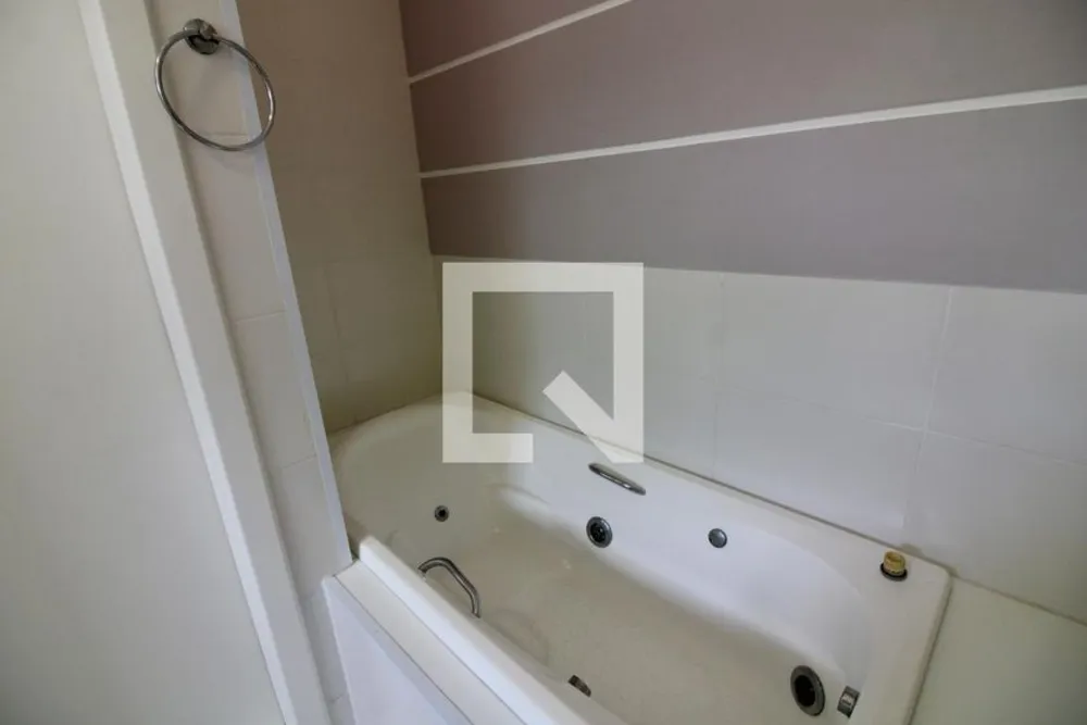 Casa, 3 quartos, 240 m² - Foto 18