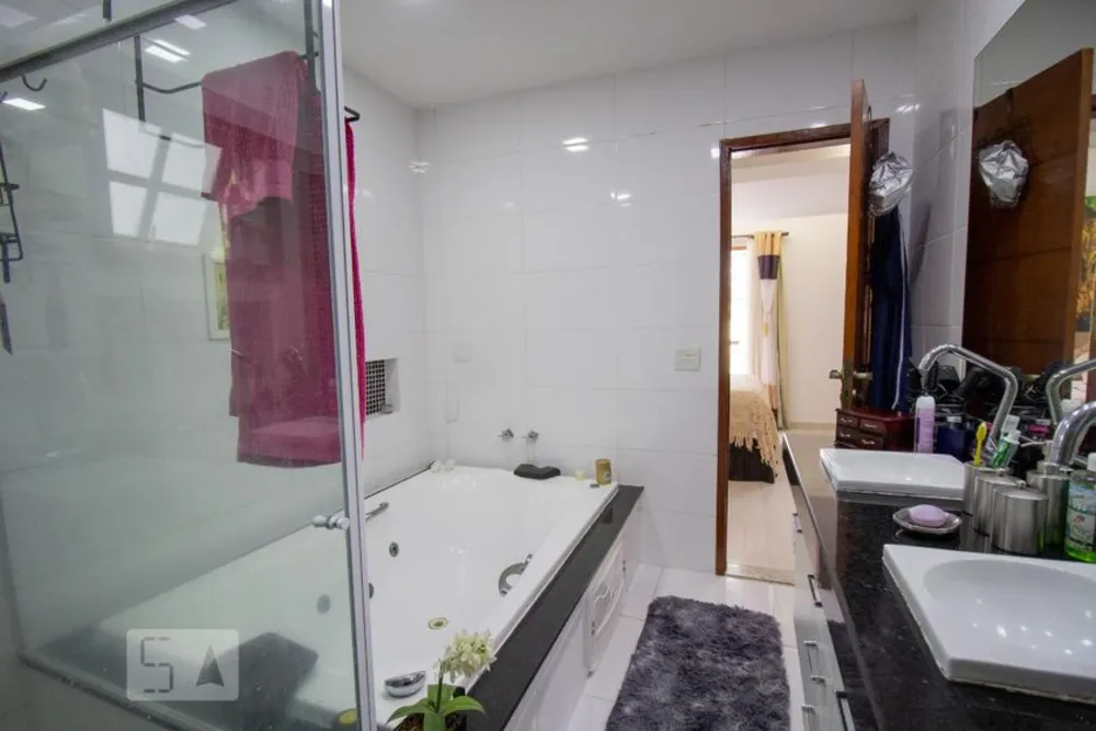 Casa, 3 quartos, 250 m² - Foto 23