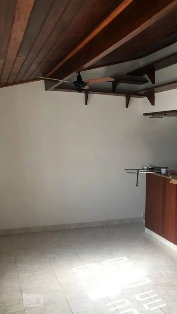 Casa, 3 quartos, 220 m² - Foto 4