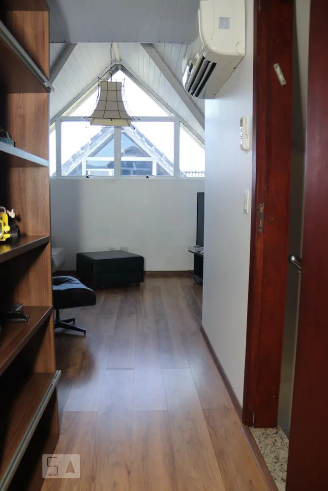 Casa, 4 quartos, 260 m² - Foto 29