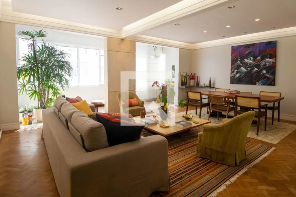 Apartamento, 3 quartos, 240 m² - Foto 1