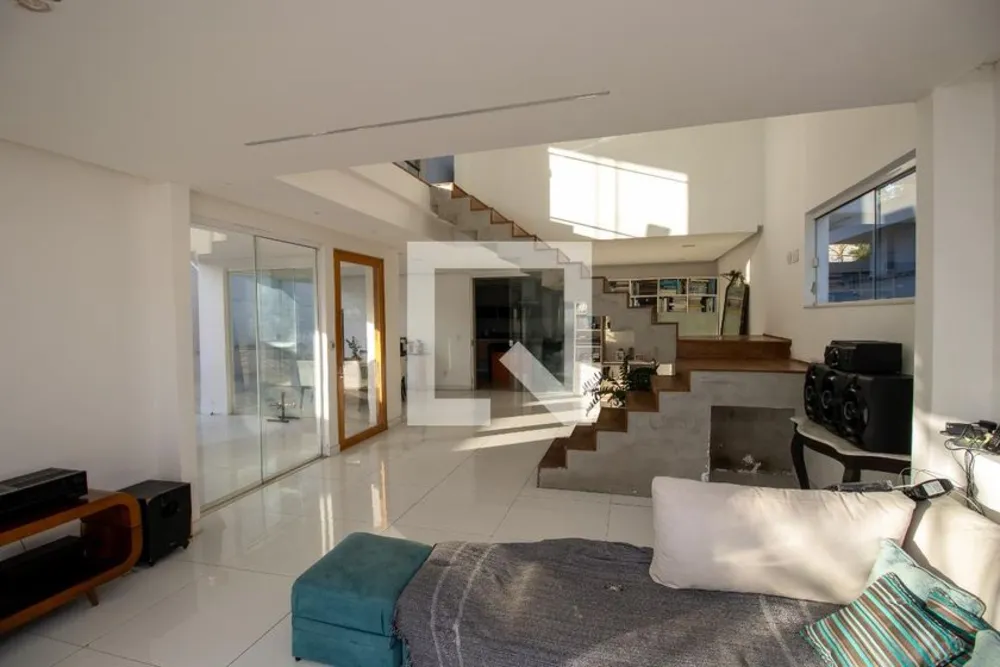 Casa, 3 quartos, 350 m² - Foto 1