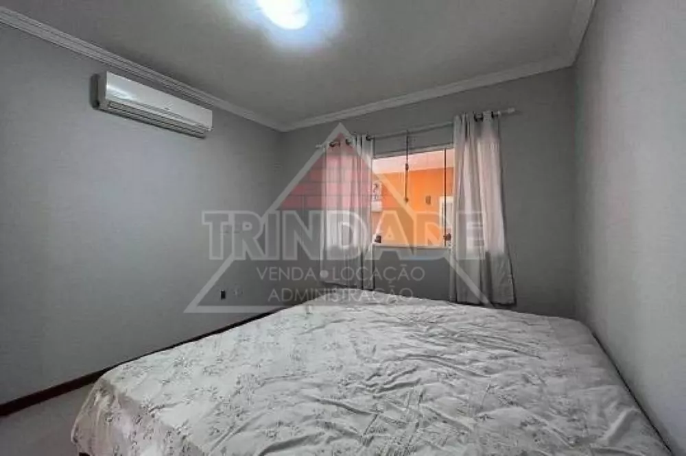 Casa, 3 quartos, 200 m² - Foto 7