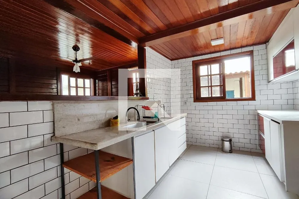 Casa, 3 quartos, 230 m² - Foto 21
