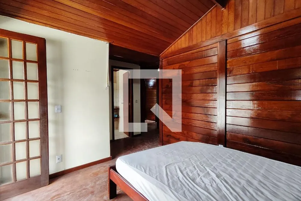 Casa, 3 quartos, 230 m² - Foto 34