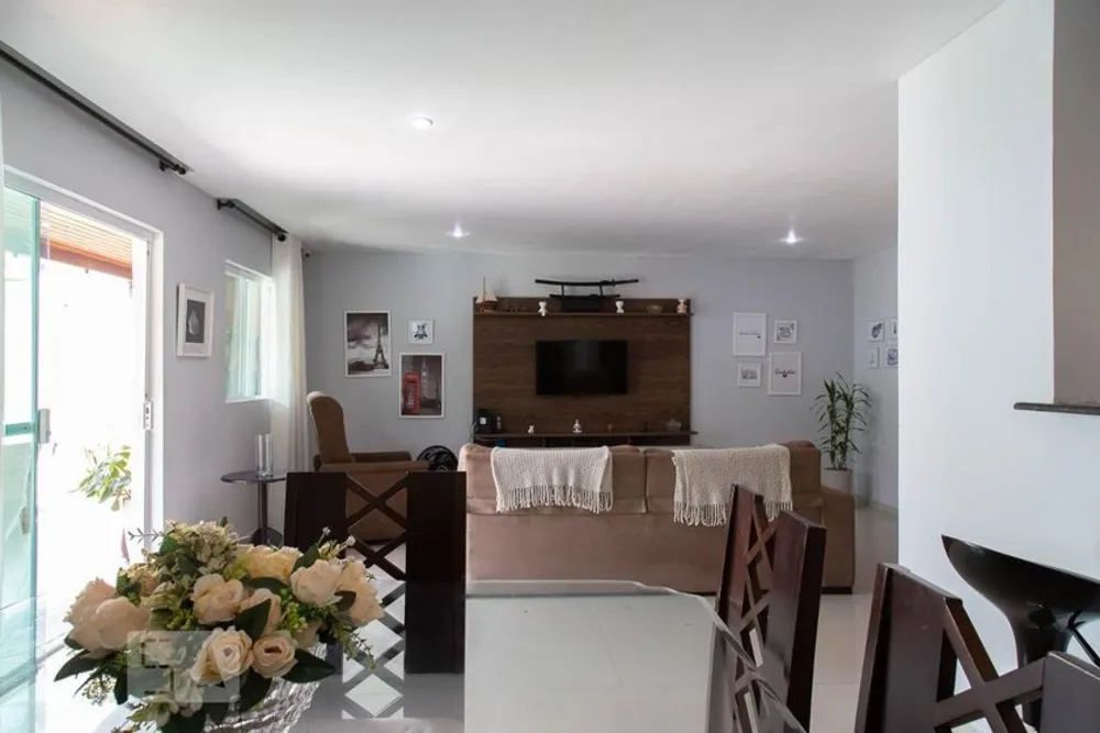 Casa, 4 quartos, 315 m² - Foto 1