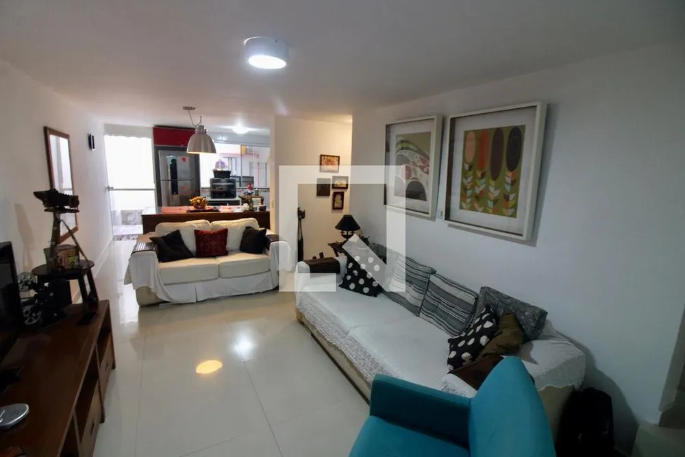 Casa, 3 quartos, 202 m² - Foto 1