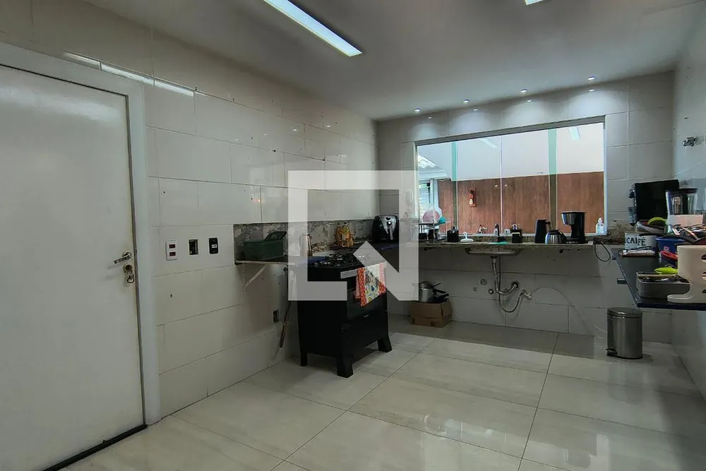 Casa, 4 quartos, 300 m² - Foto 44