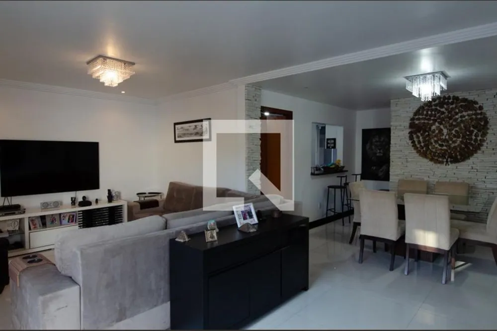 Casa, 3 quartos, 230 m² - Foto 1