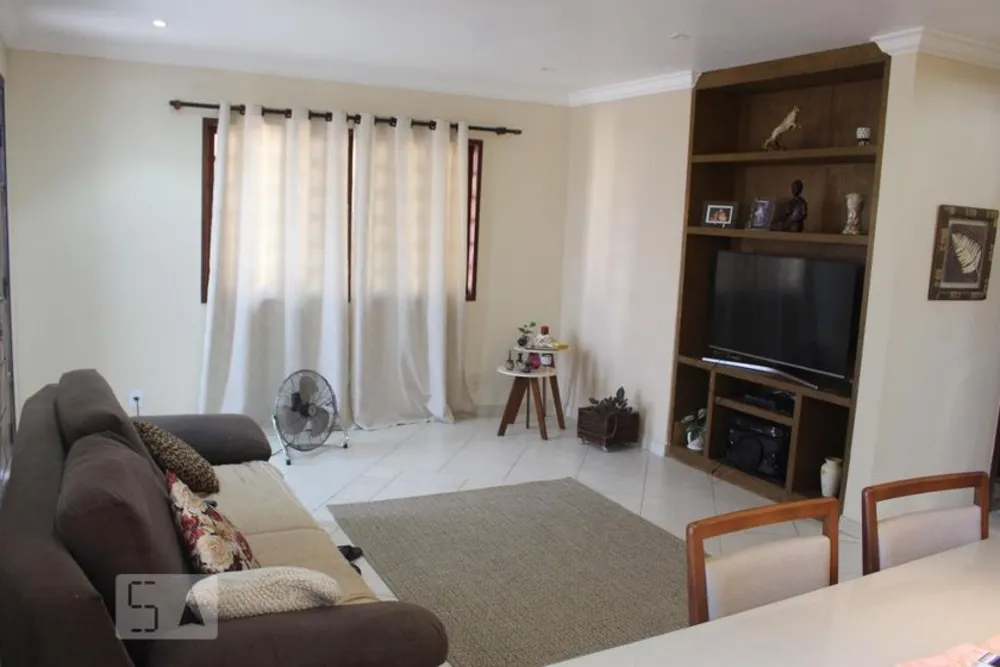 Casa, 3 quartos, 230 m² - Foto 4
