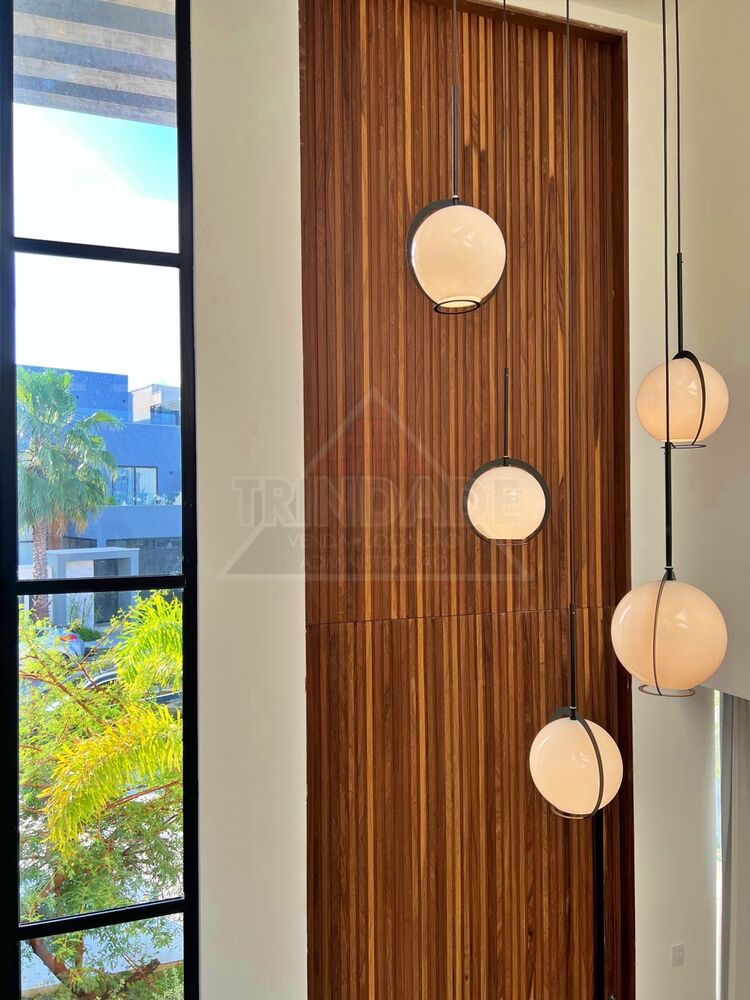 Casa, 5 quartos, 340 m² - Foto 1