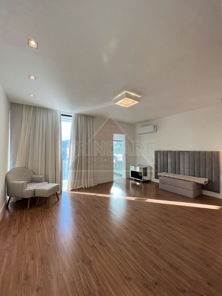 Casa, 5 quartos, 340 m² - Foto 4